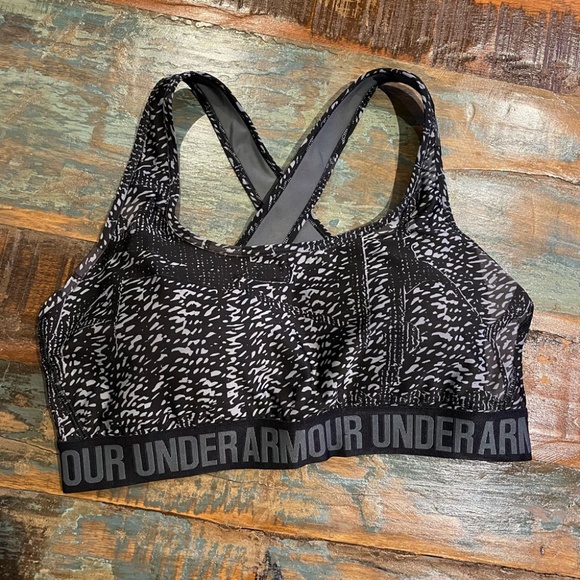 UNDER ARMOUR Armour Mid Crossback Print Sports Bra BNWOT - Picture 1 of 7